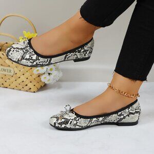 Women's Cushioned Insole Classic Bow Tie Ballerina Flat